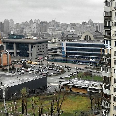 Apartmán Патриарха Скрипника 7,Жд Вокзал, Ультрамарин Kyjev Exteriér fotografie